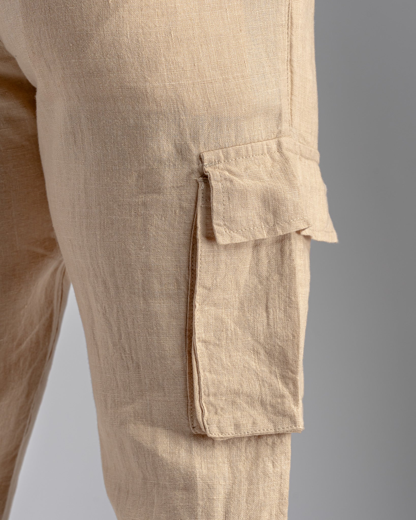 Snowpard Lida Linen Cargo — Beige, styled full-length