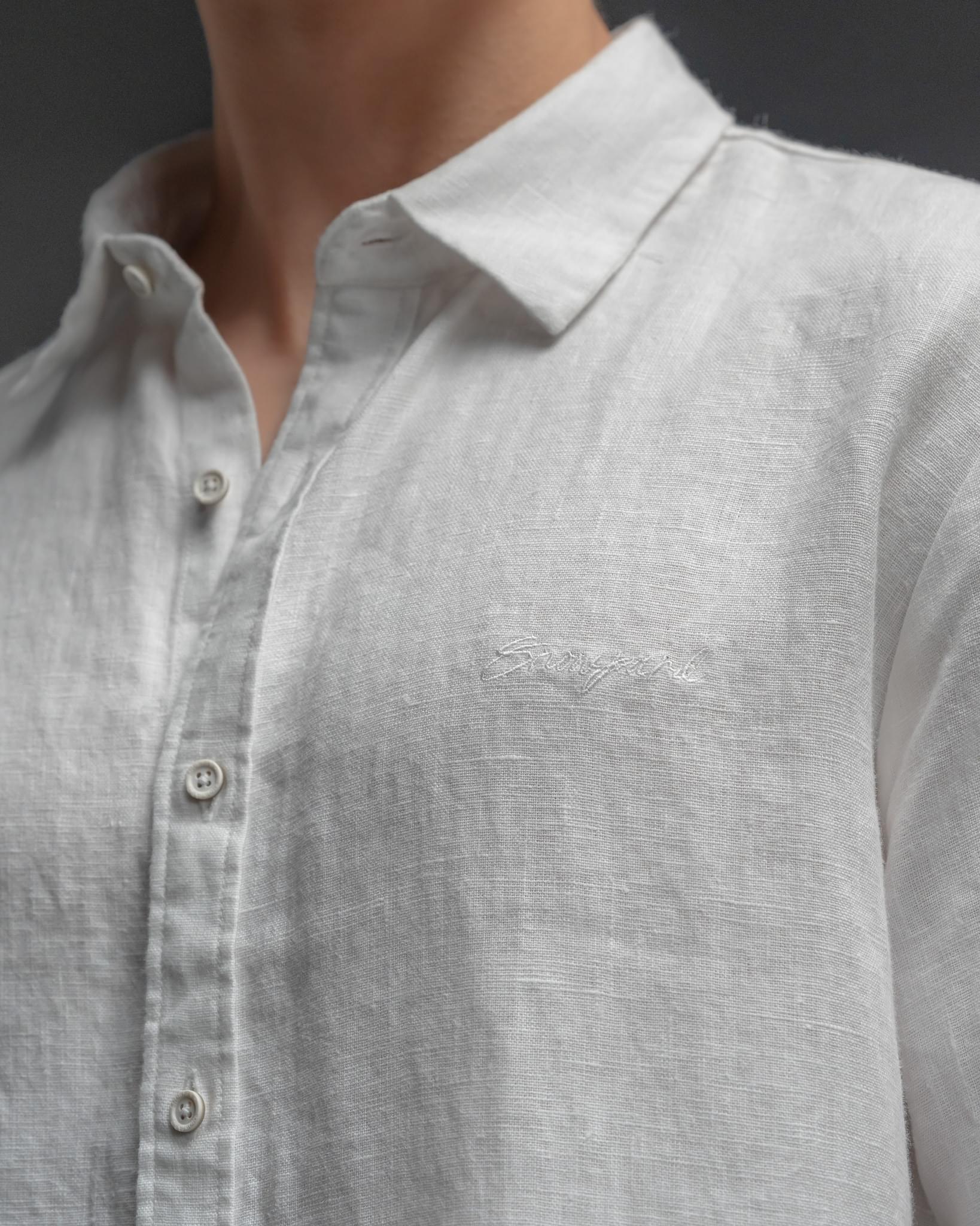 Snowpard Lucca Linen Shirt White — detail view, pure linen texture close-up
