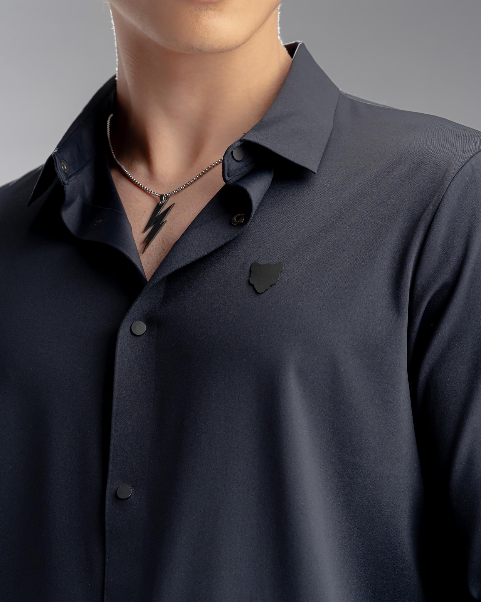 Snowpard Tacta Bonded Shirt Navy Blue — detail view, tape detail bonded shirt