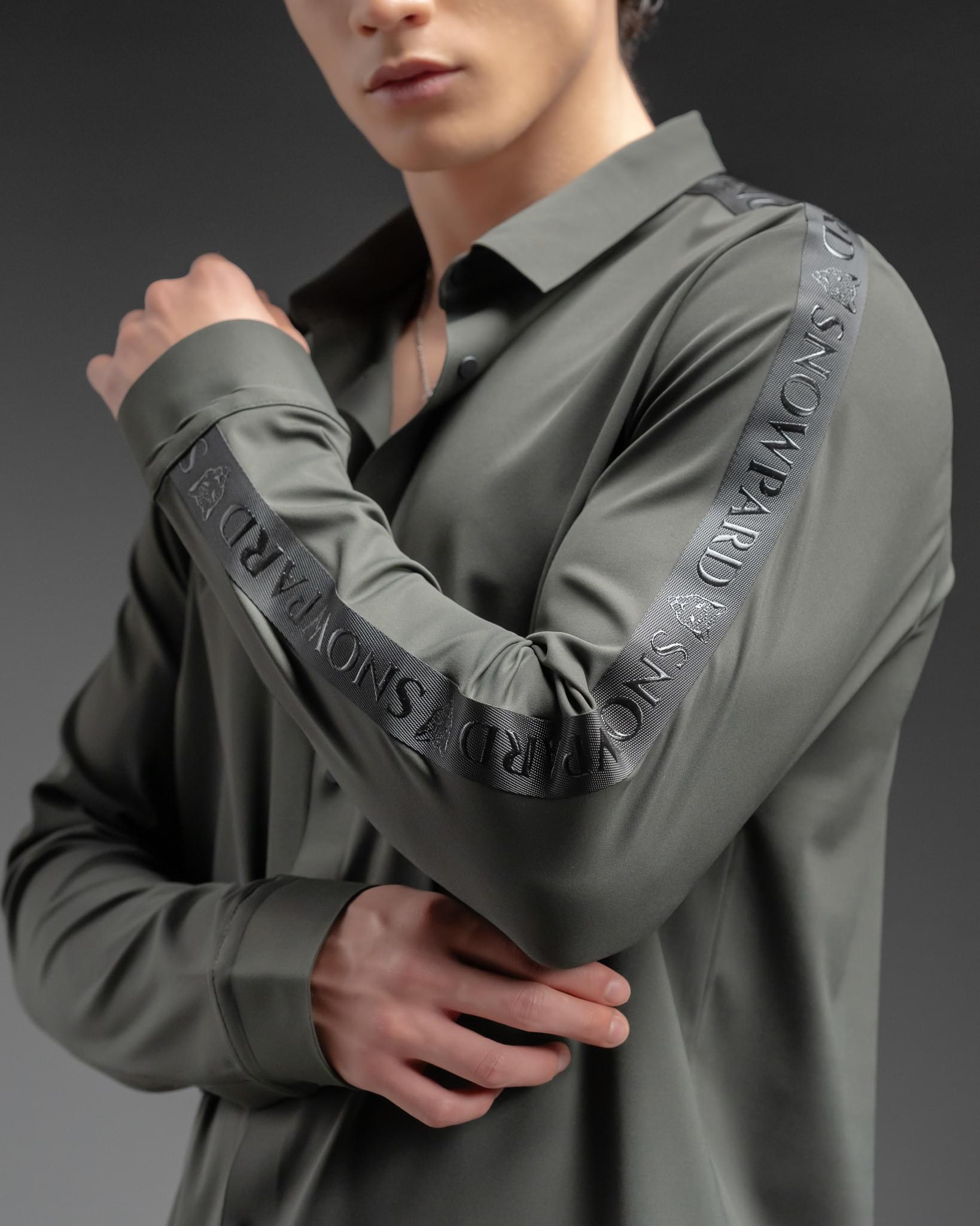 Snowpard Tacta Bonded Shirt Olive — three quarter view, structured men's shirt