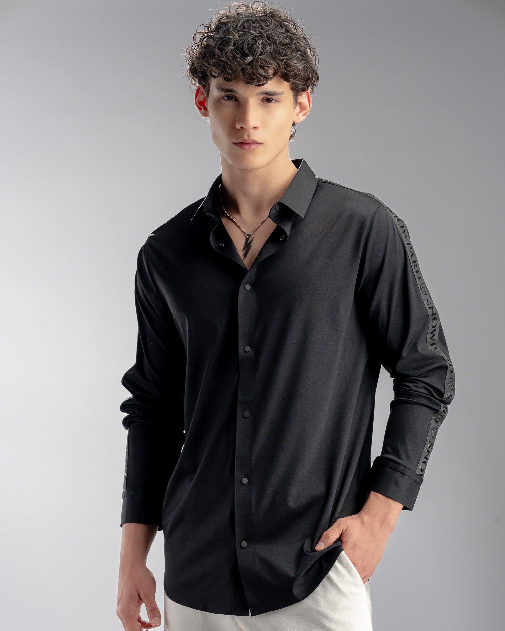 Snowpard Tacta Bonded Shirt Black — side view, nylon elastane formal shirt